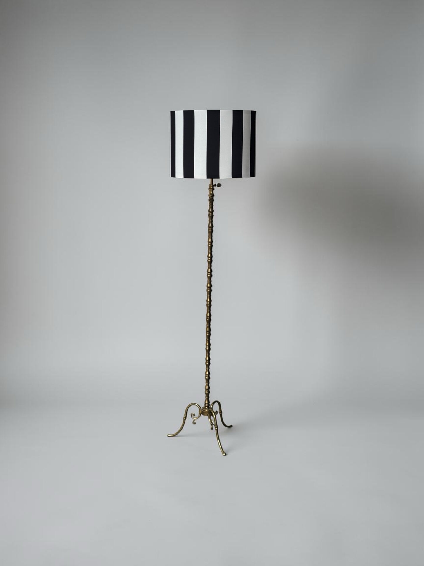Brass floor lamp with adjustable height 1960