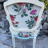 Paire de fauteuils Cabriolets en bois peint de style Louis XV époque XIXeme siècle
