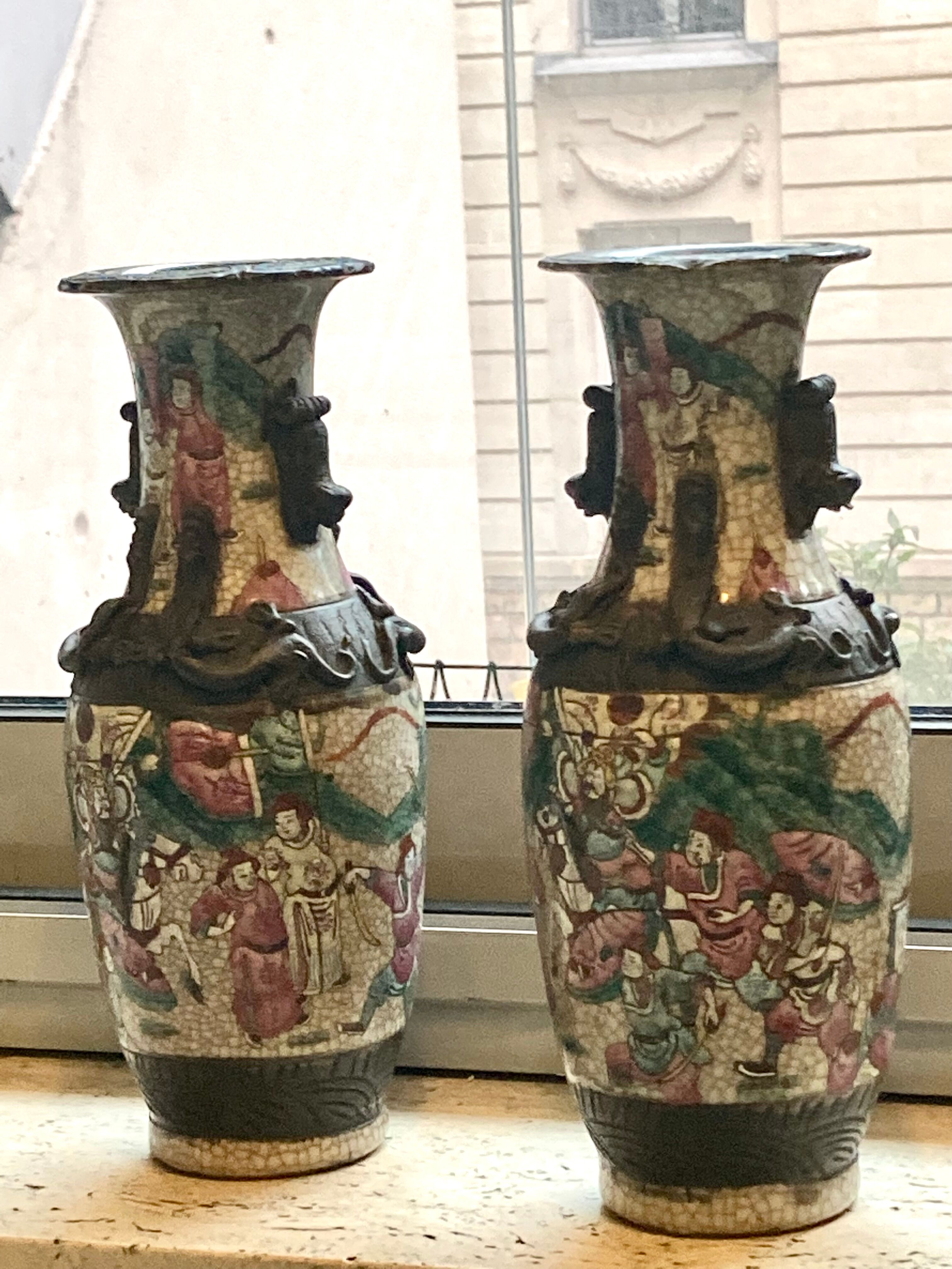 Pair of Nanjing vase signed- excellent condition - beautiful quality