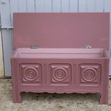 Old pink chest bench 1950