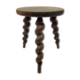 Tripod stool turned feet