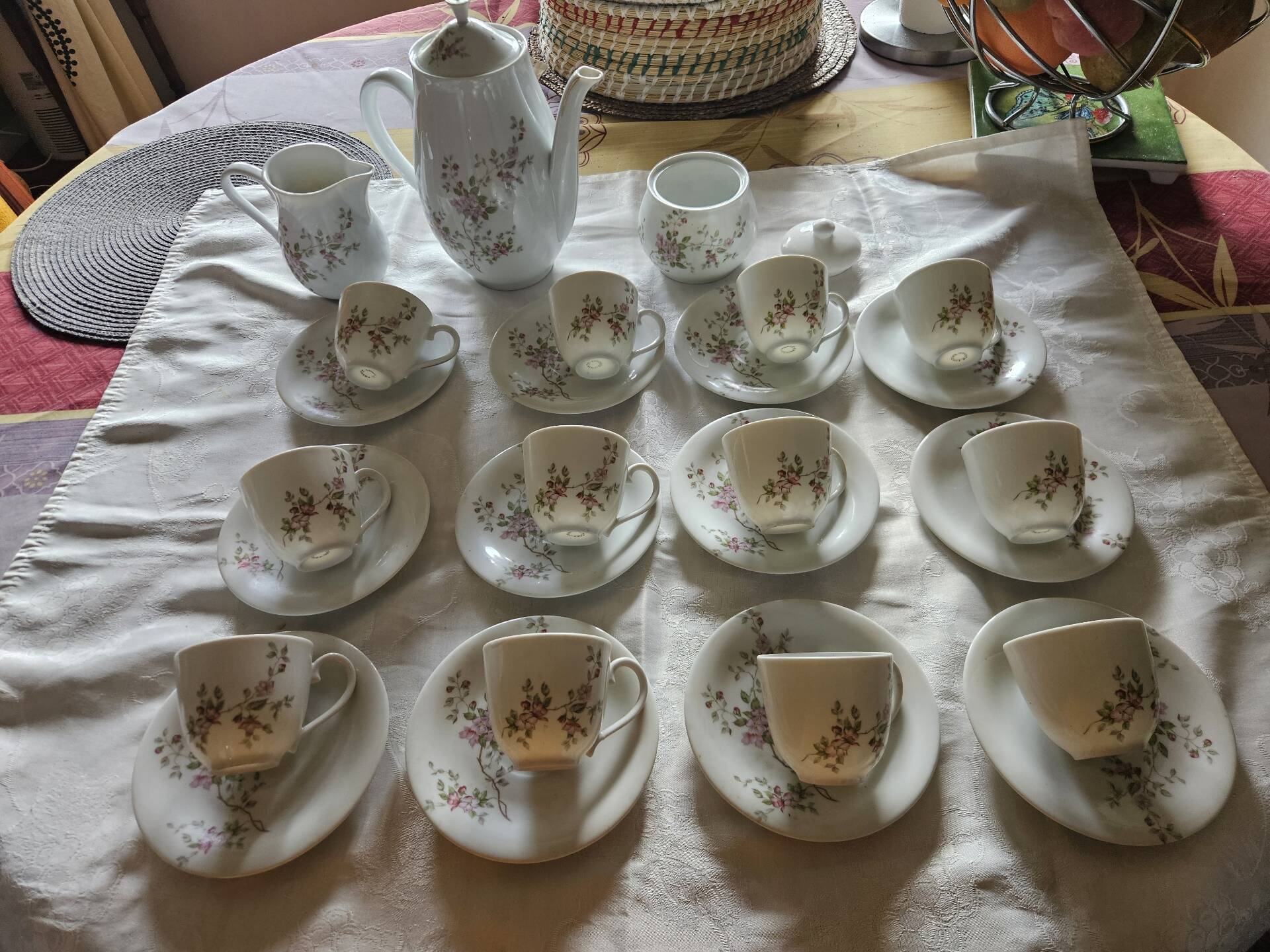 Coffee/tea service