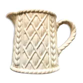 White pitcher, english manufacture Taunton Vale Pottery