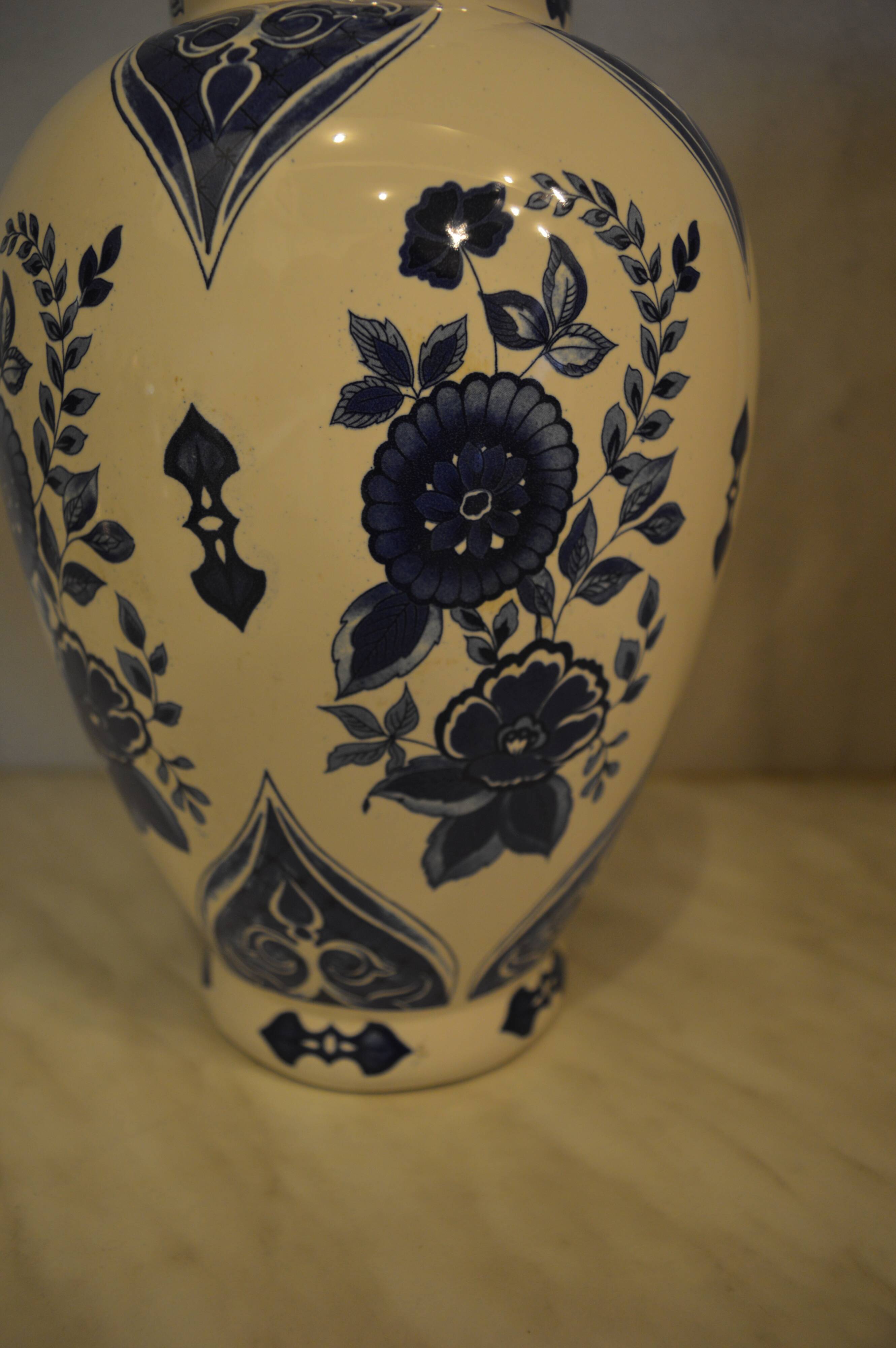 Porcelain vase floral decoration