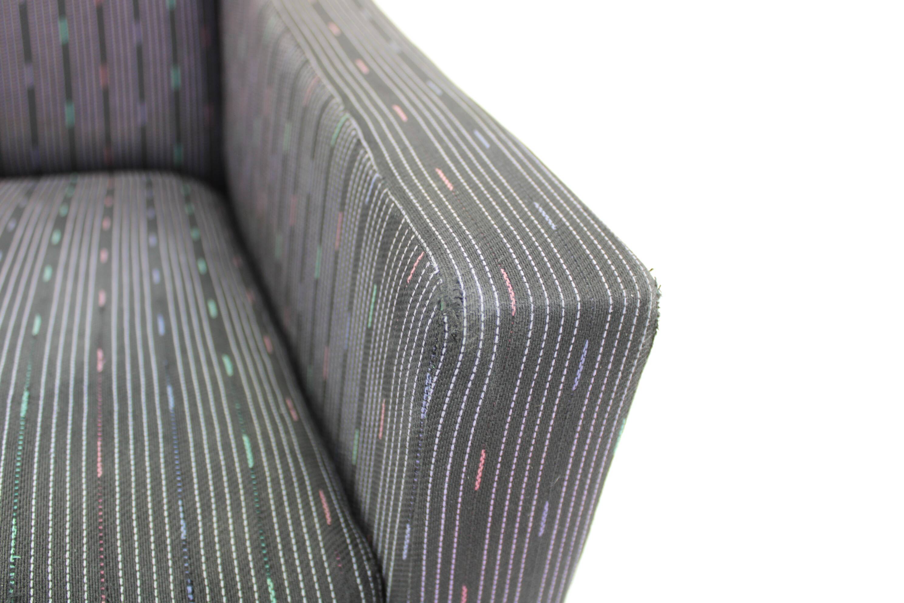 1970s Pair of Italian Design Armchairs