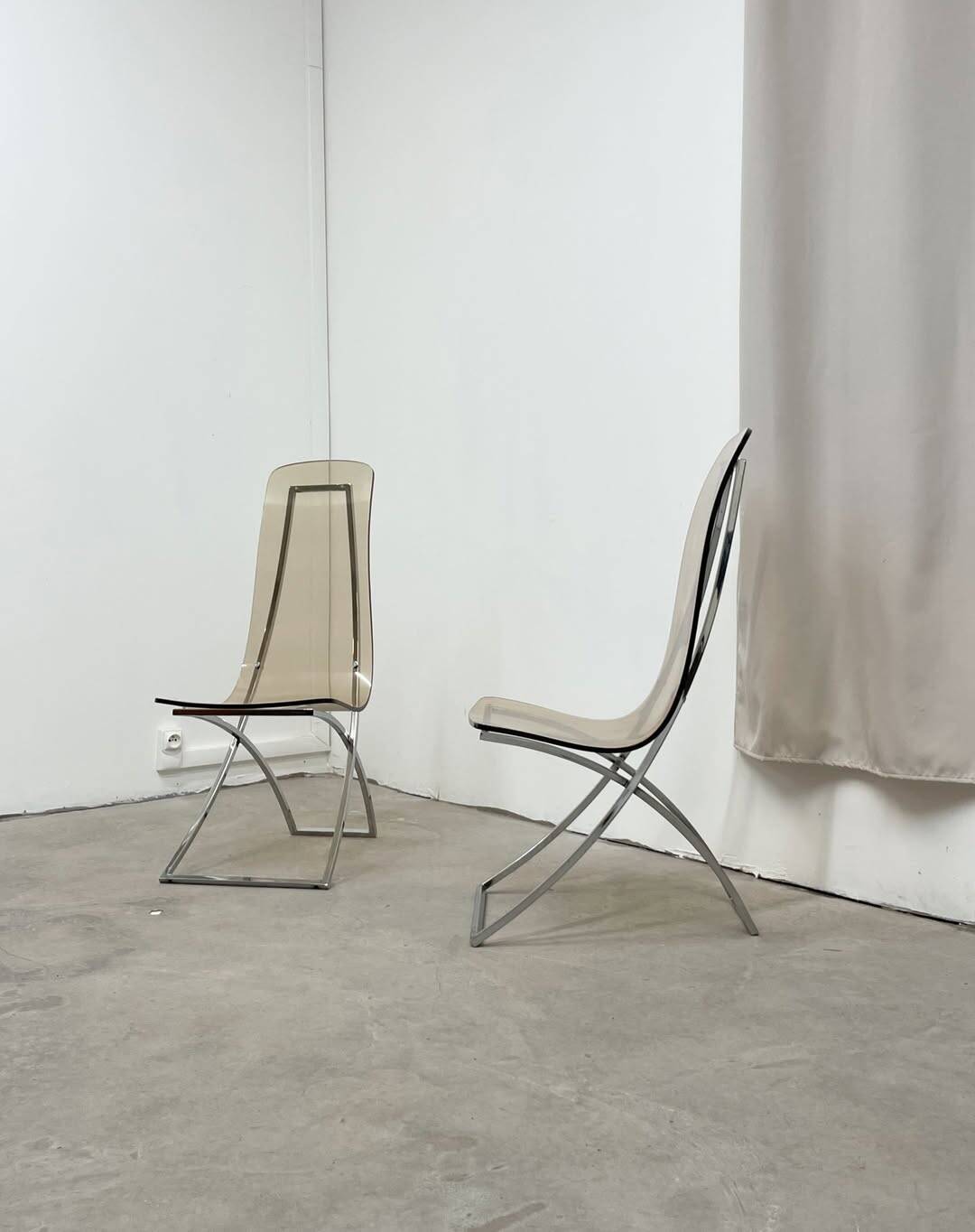 Pair of CH4 chairs by Edmond Vernassa, 1973