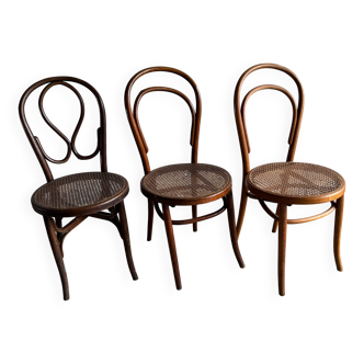 Ensemble de 3 chaises Thonet vintage en hêtre cintré brun avec assises en rotin