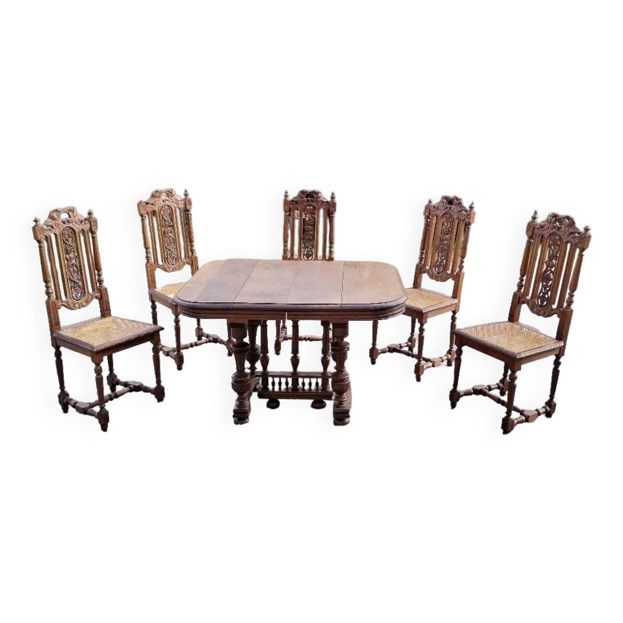 Table en bois massif de hêtre avec 5 chaises bois et cannage .