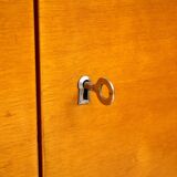 Armoire à deux portes de Mojmír Požár pour UP Závody, Tchécoslovaquie, années 1960.