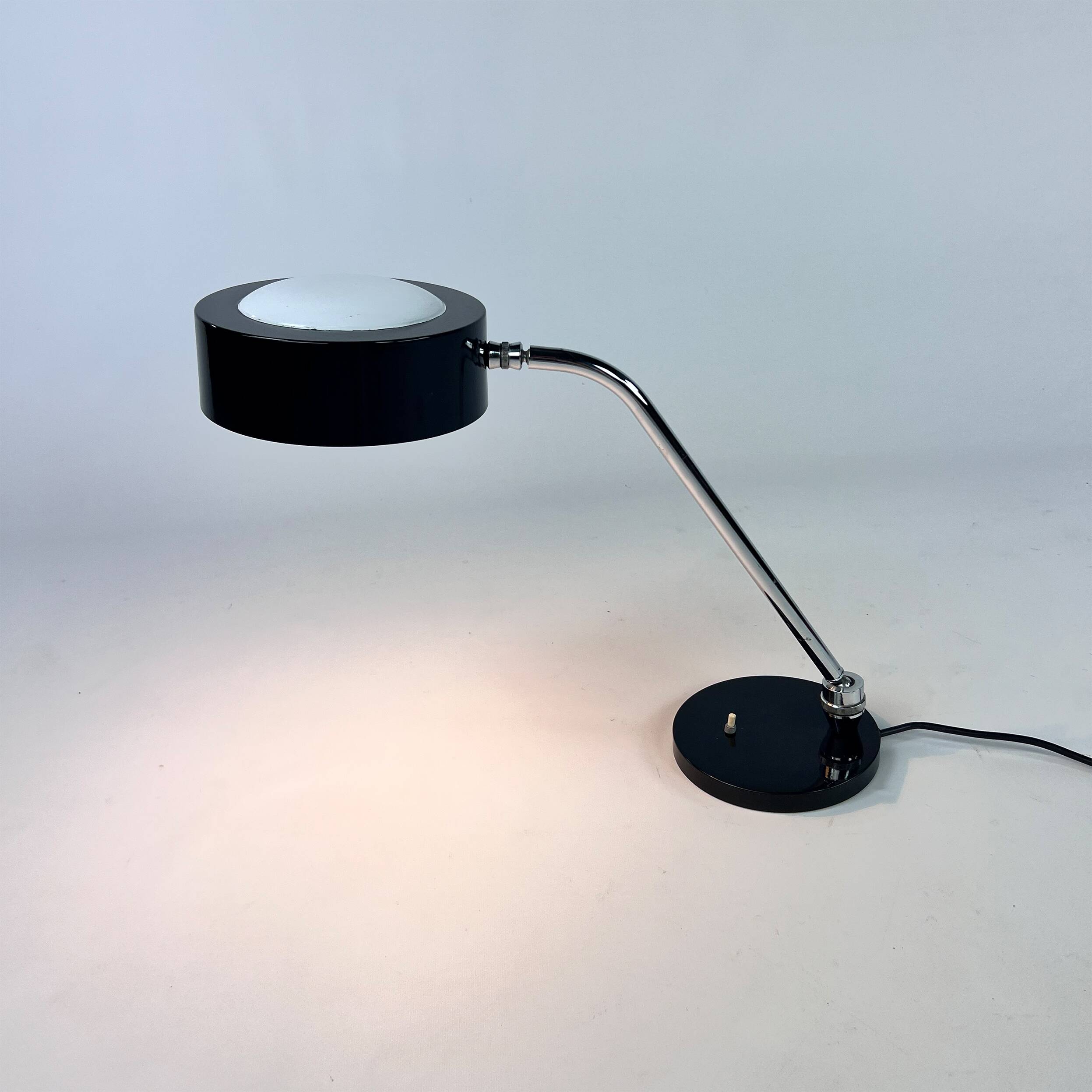 Jumo desk lamp, 1950s