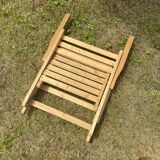 Folding wooden slatted garden chair