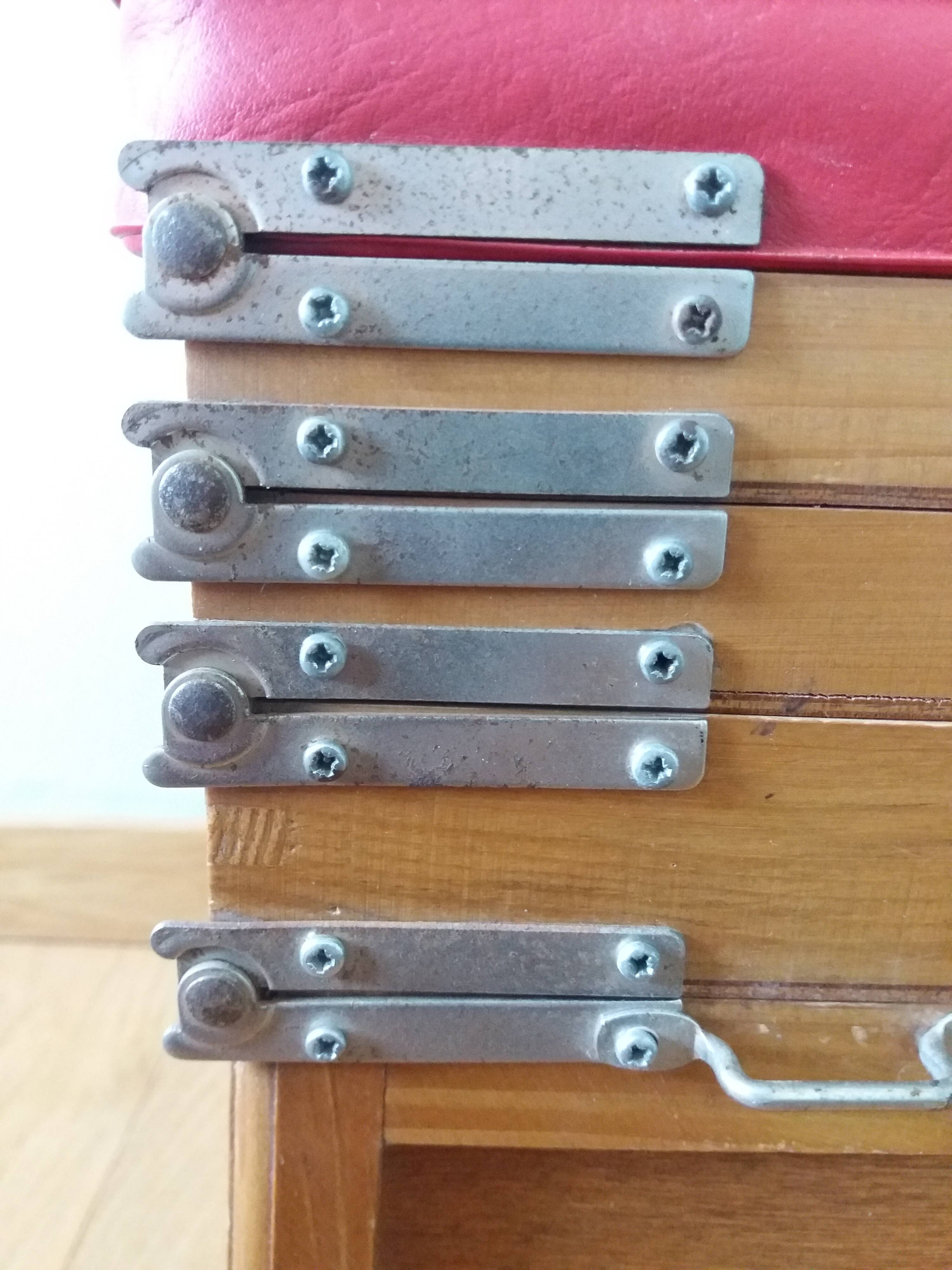 Fishing storage box fishing stool