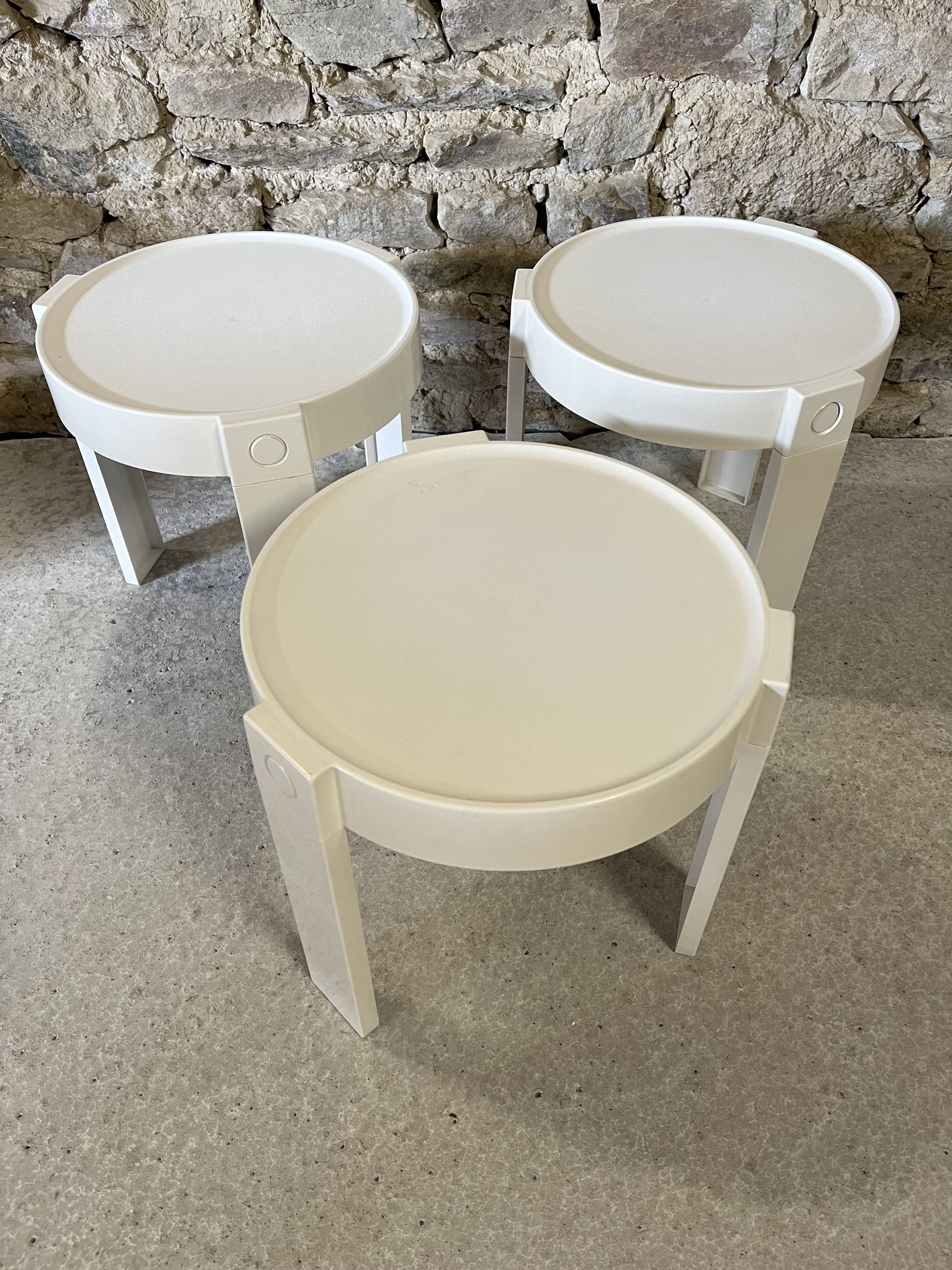 Trio of coffee tables / sofa ends FLAIR for Prisunic 1970