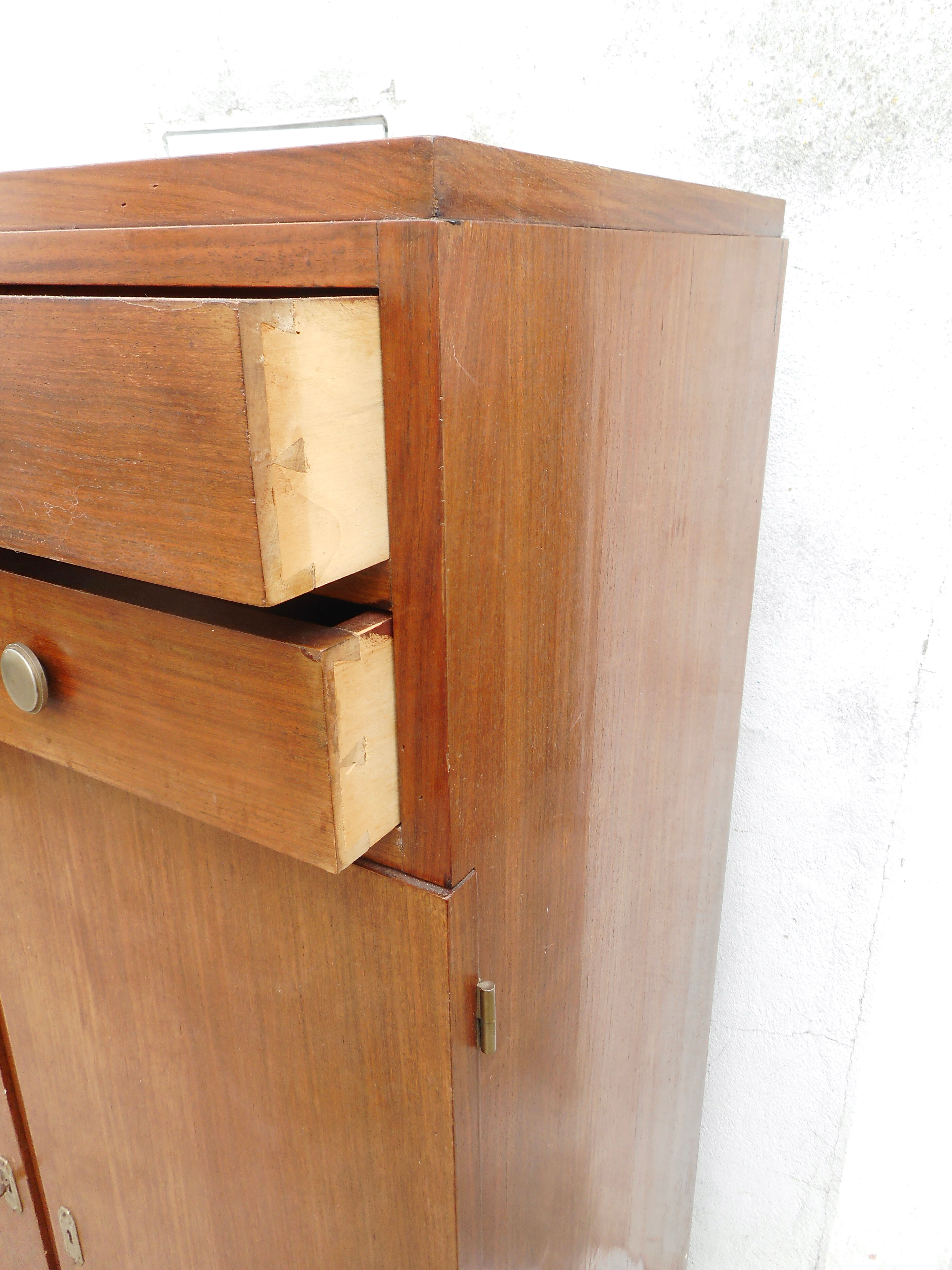 Cabinet 2 doors 2 drawers