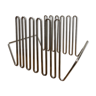 Chrome metal magazine rack 70