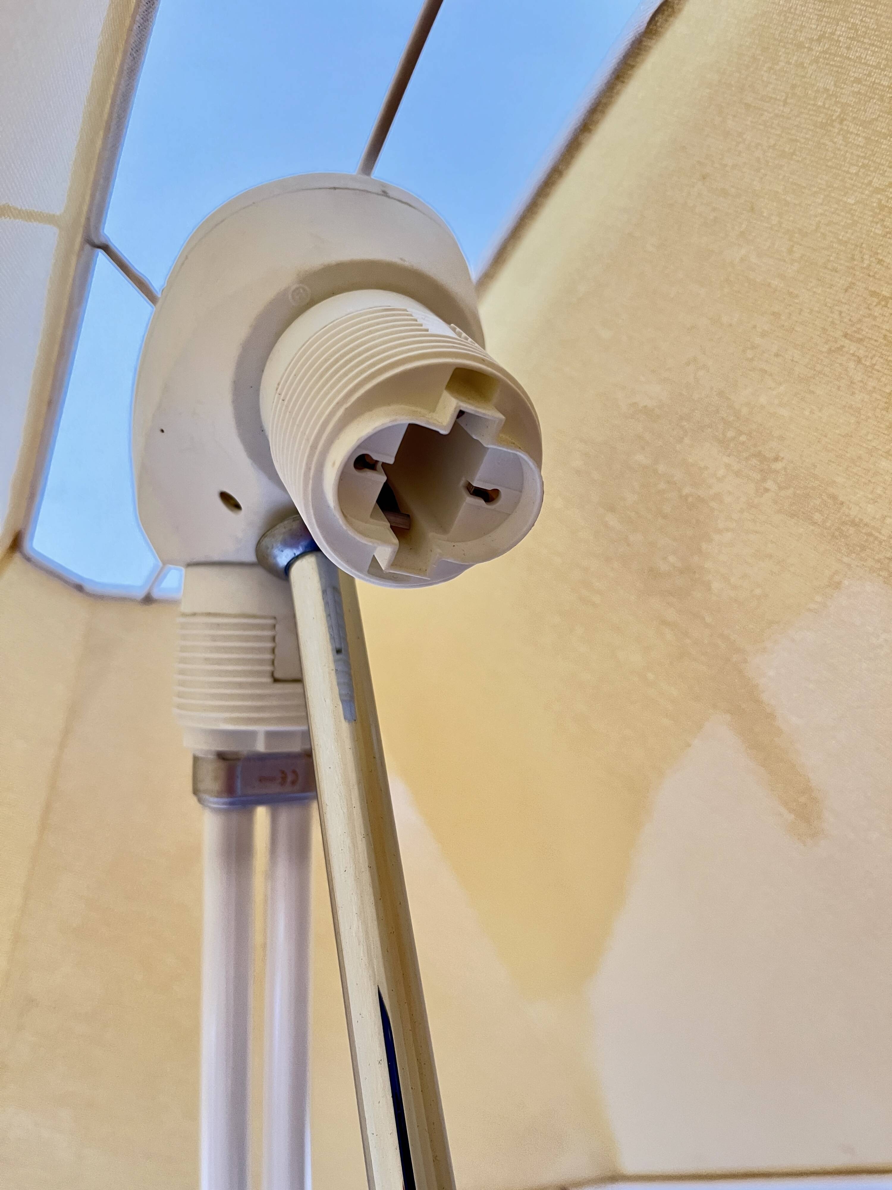 Vintage Postmodern Table Lamp, 4 Light Metal Lamp with Chrome Details, ´80