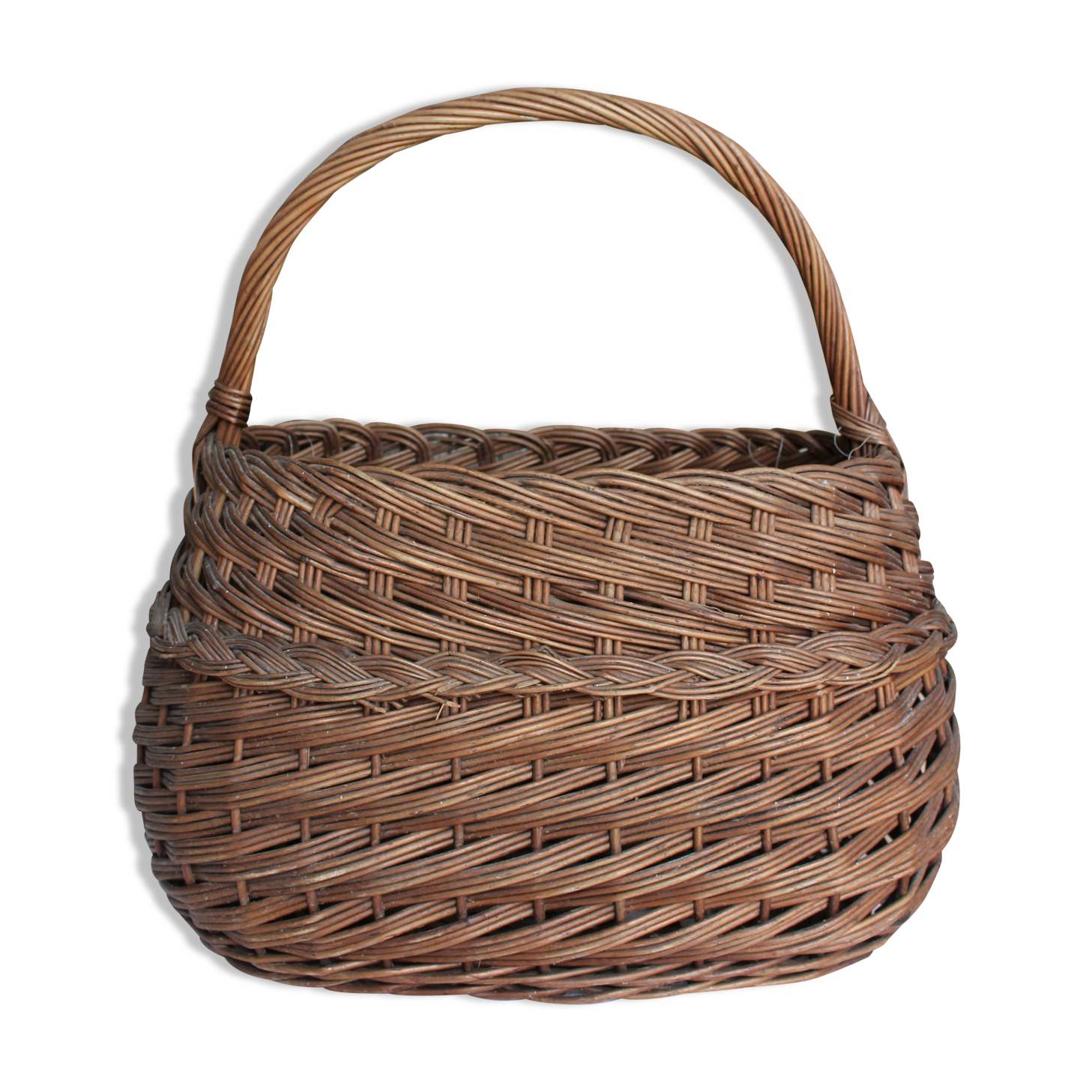 Racing vintage 1960s wicker basket