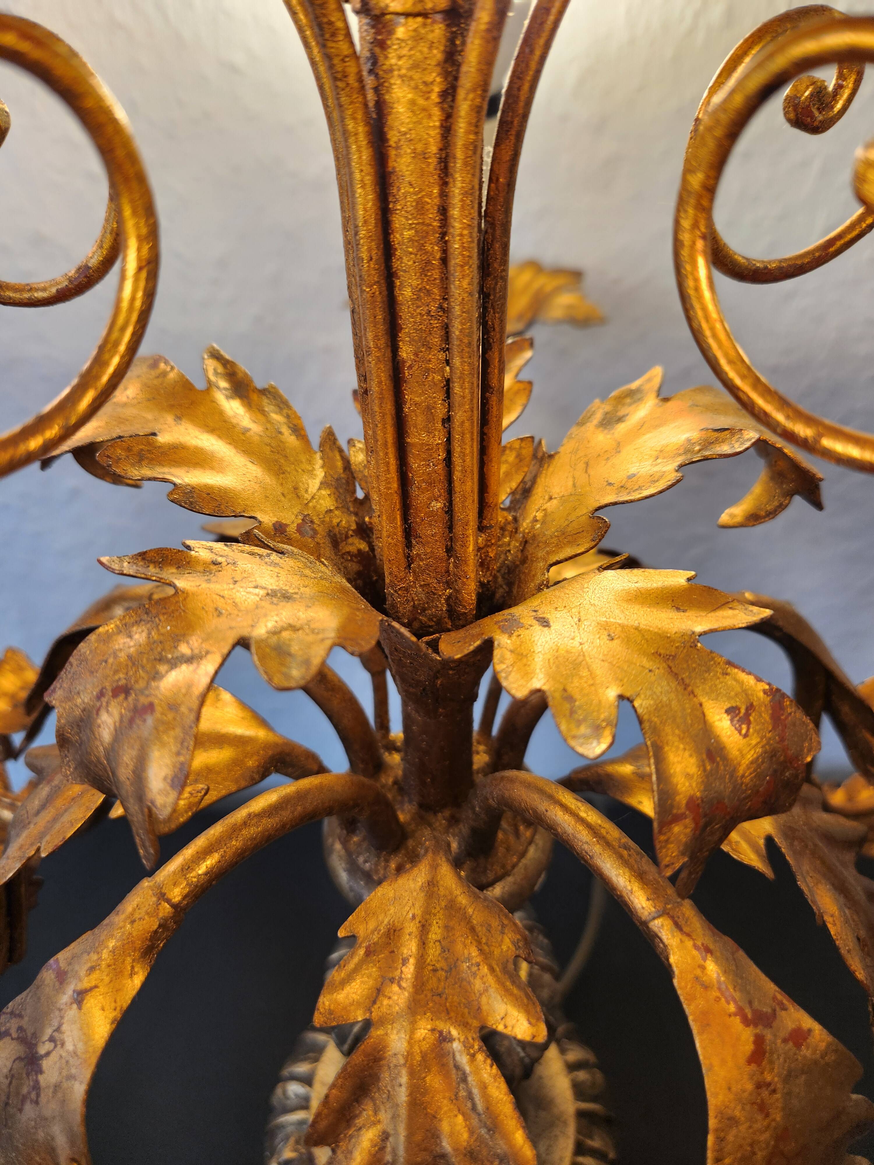 Antique gilded hand-forged hand-carved Florentine Louis XV, Italy