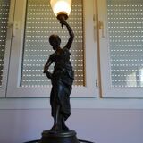 Art deco lamp