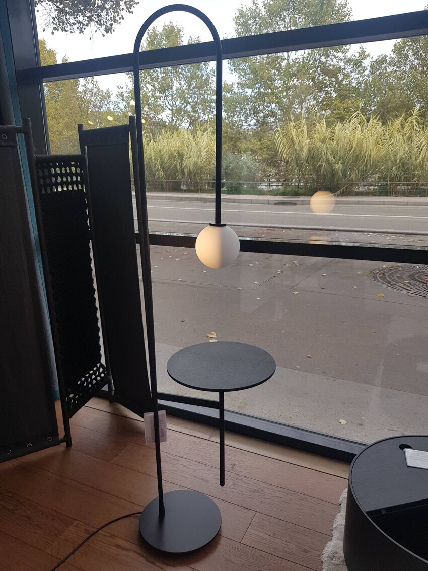 Floor lamp "Light with a Table" Living Divani, Design Keiji Takeuchi |  Selency