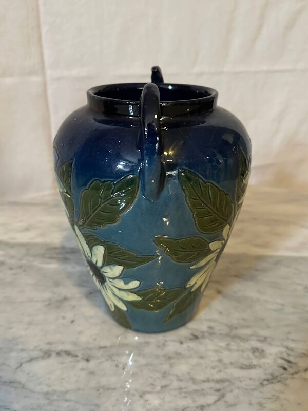 Vase en terre cuite vernissée