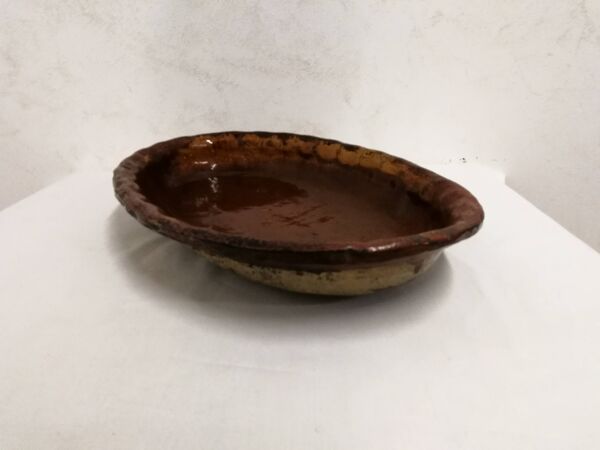 Ancien Plat En terre cuite vernissée godronné