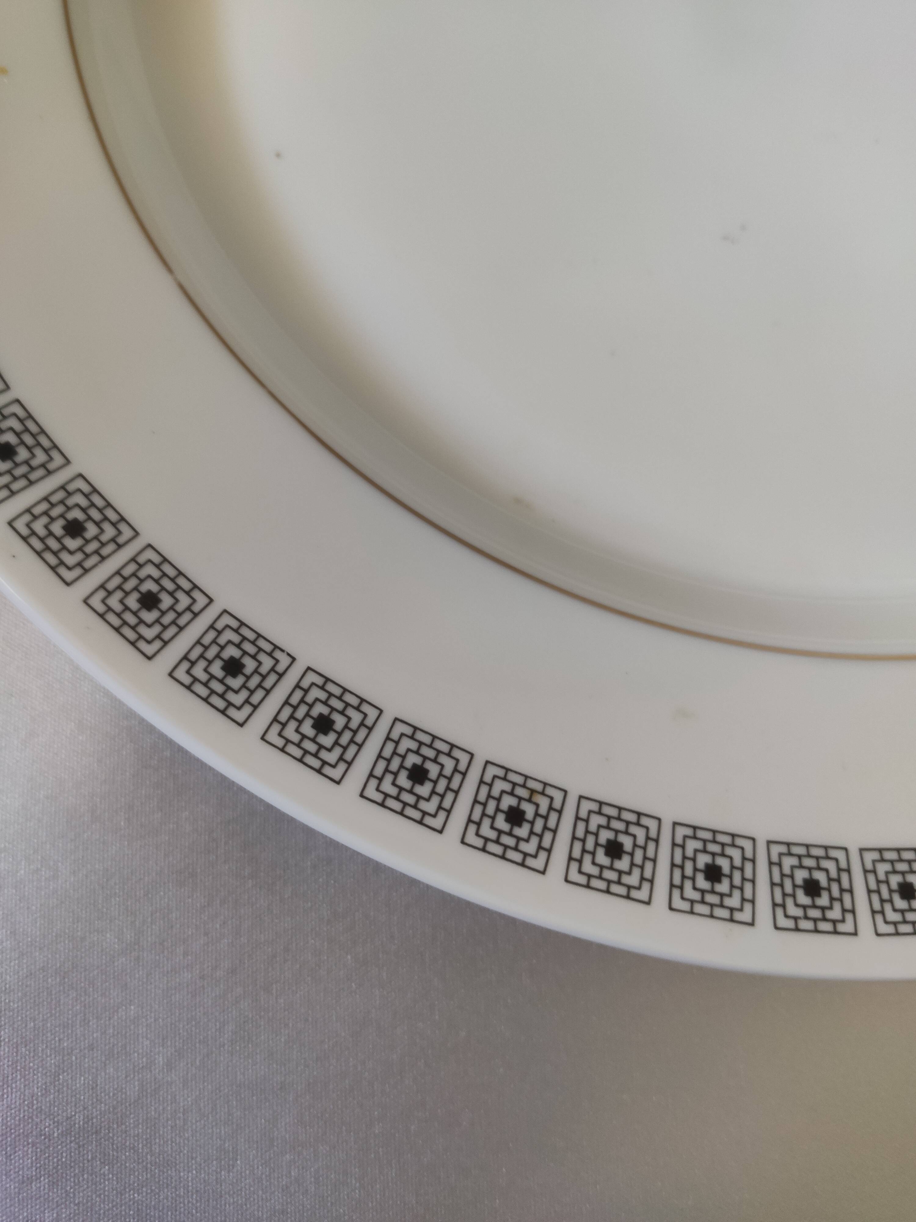 Service de table, Néfertiti Tchécoslovaquie