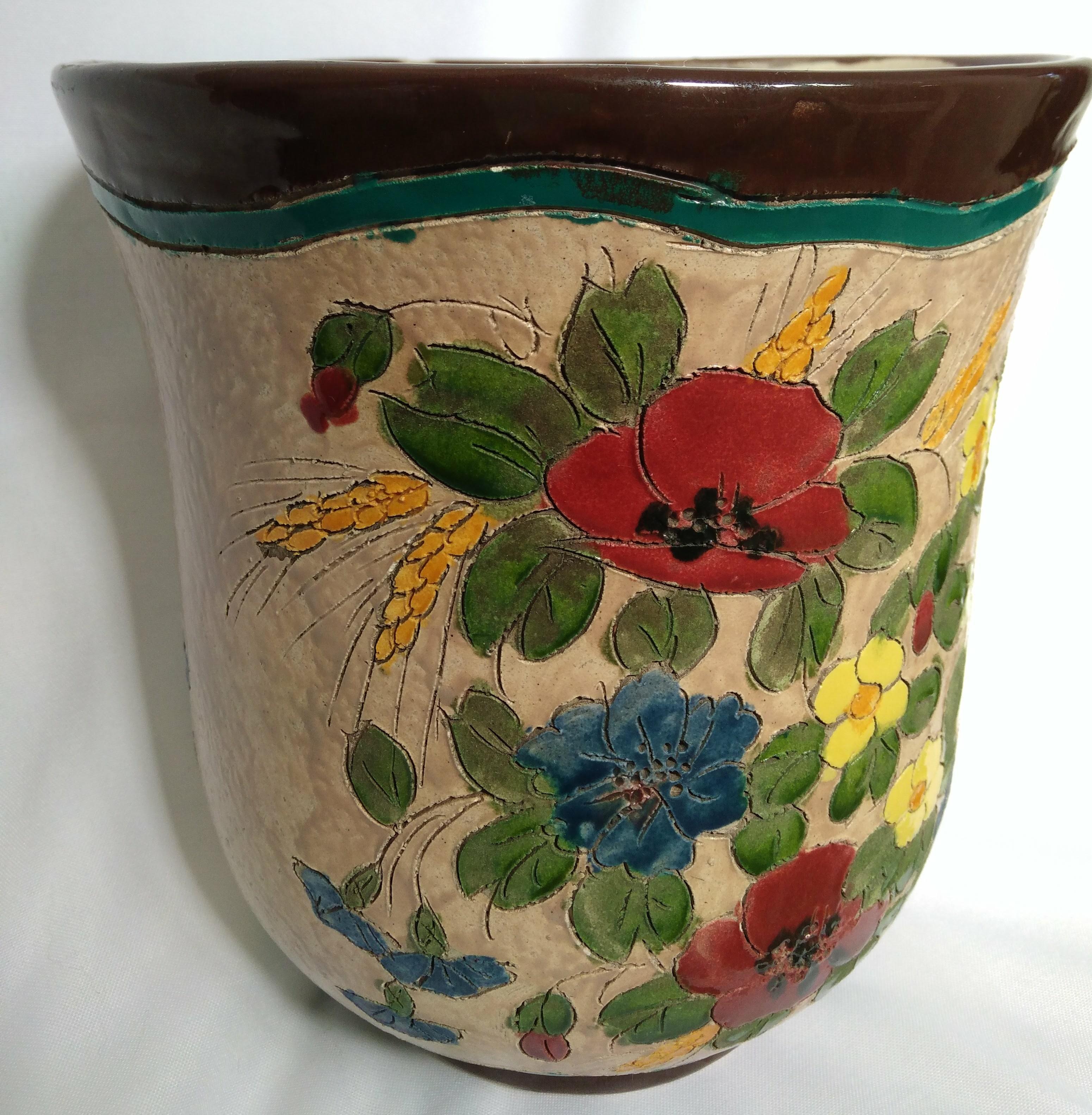 floral decoration potcover by Jérome Massier