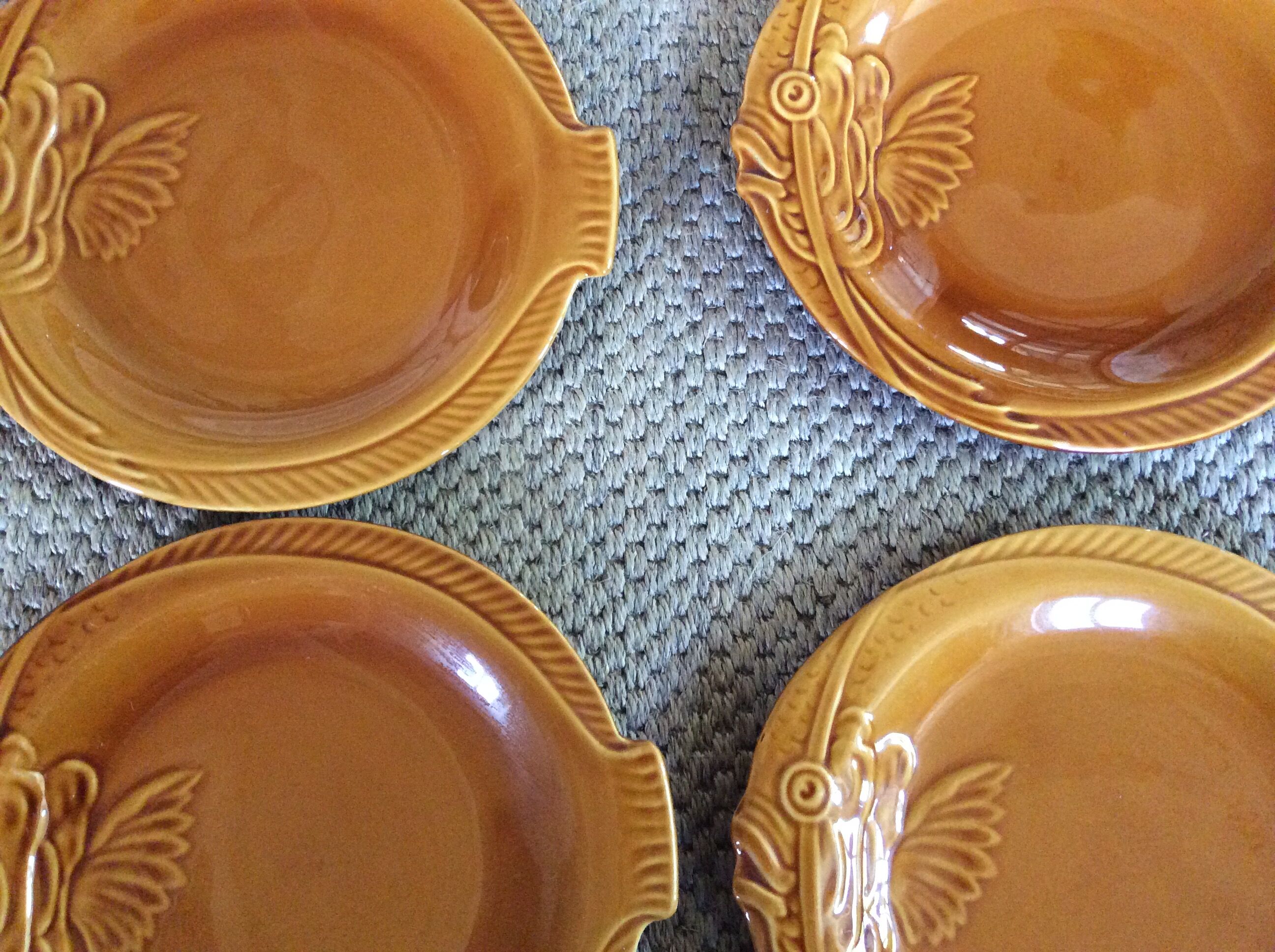 Series of 4 fish plates