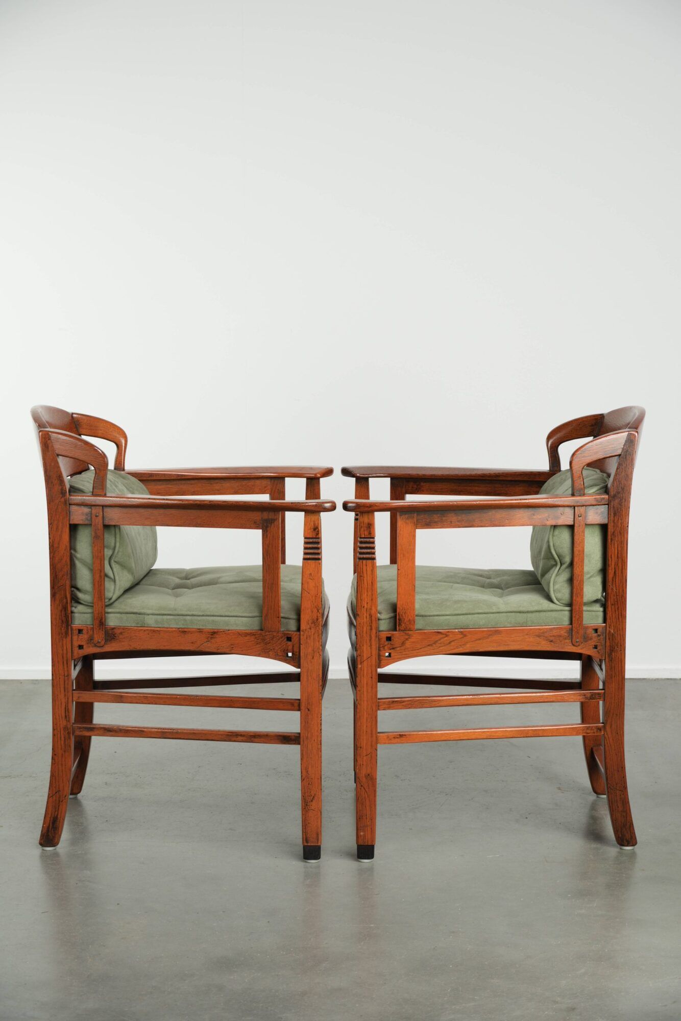 Set of 6 Art Nouveau/Jugendstil dining chairs with suede upholstery