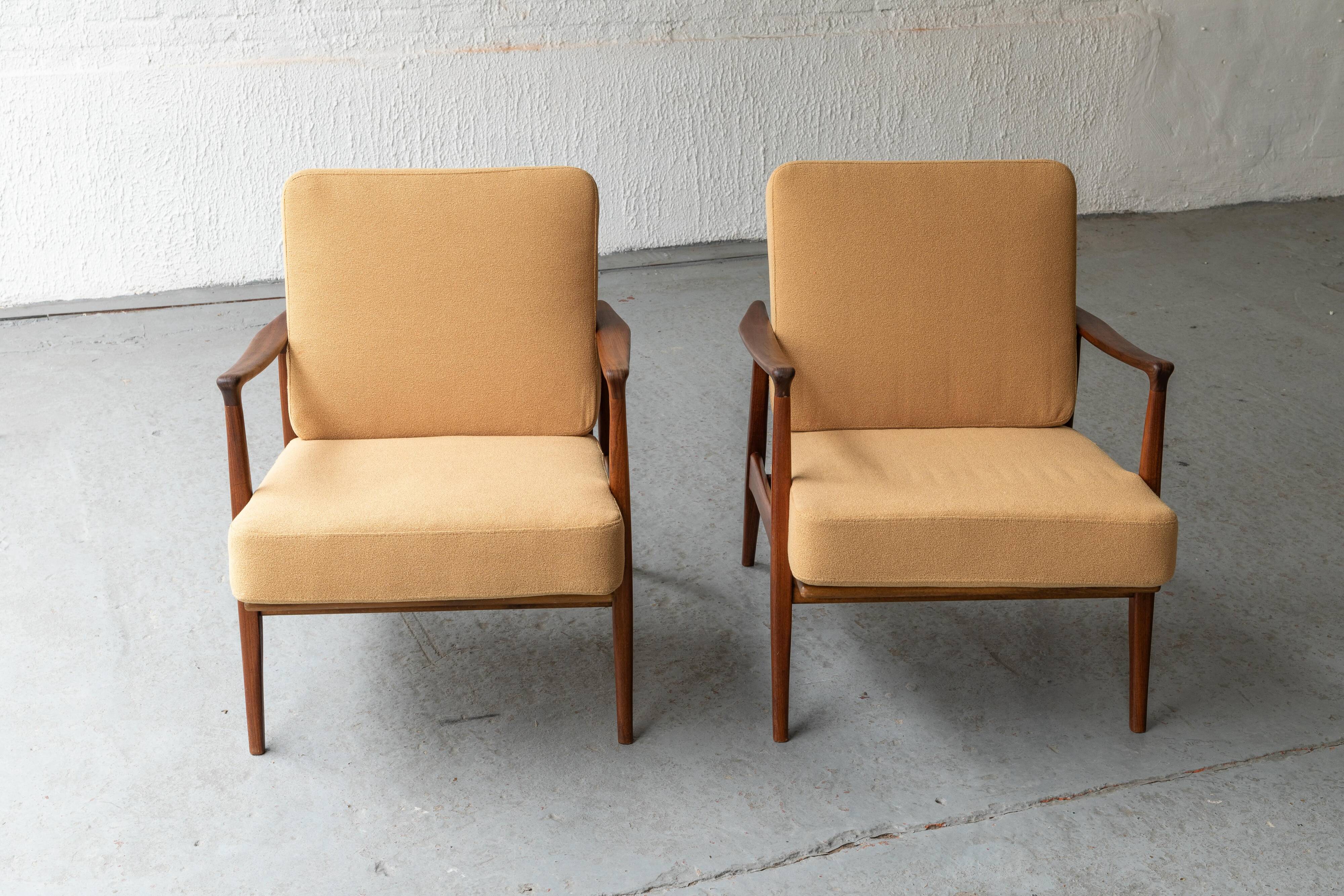 Set of 2 Easy Chairs Danish design