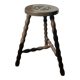 Tabouret tripode en bois tourné