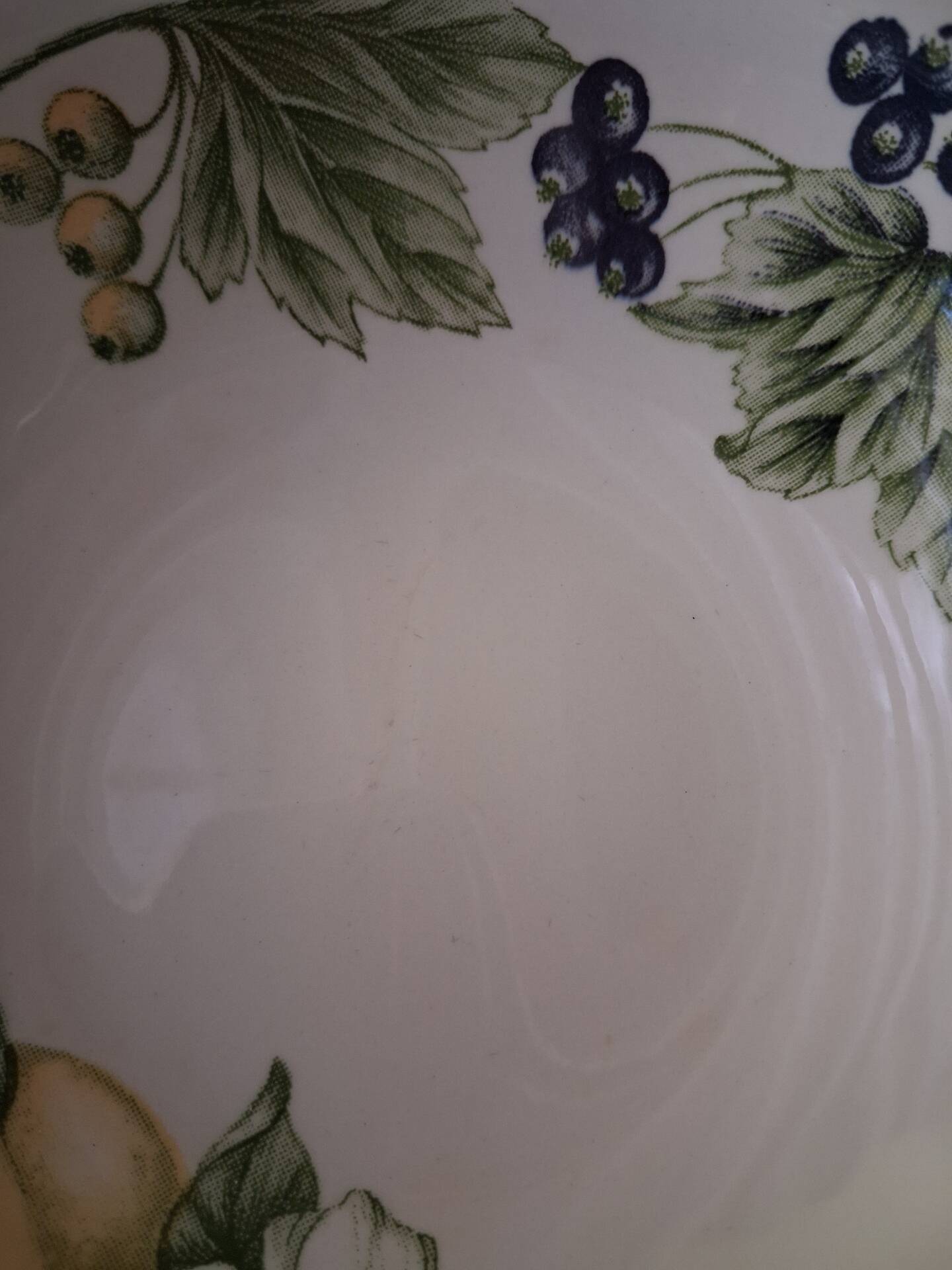 Deep dessert plates The Chartwell collection Churchill England