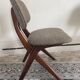 2 chaises ciseaux par Louis van Teeffelen pour Wébé