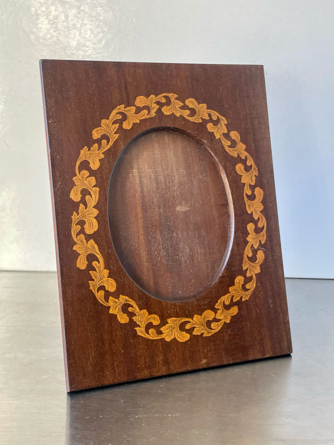 Art nouveau wooden picture frame with intarsia wood measurements 20 cm x 15 cm