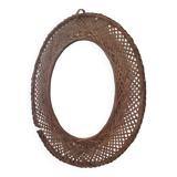 Oval mirror in woven wicker
