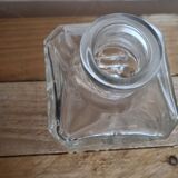 Glass bottle