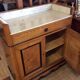 Meuble ancien de salle de bain