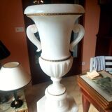 Antique style lamp with marble effect