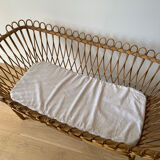 Wicker crib