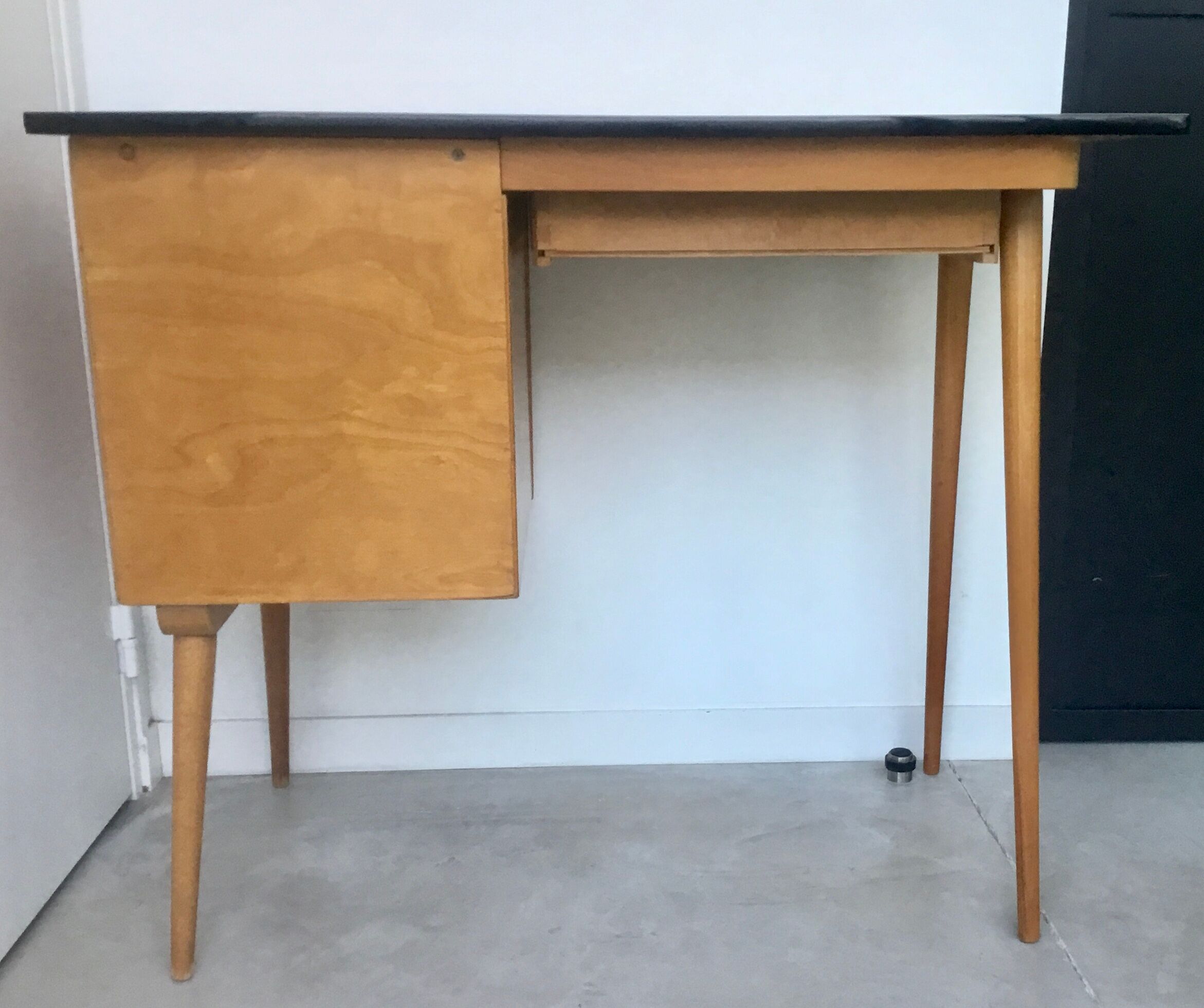 Bureau baumann vintage pieds fuselés - 1960