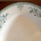 Two flat ovals land of iron