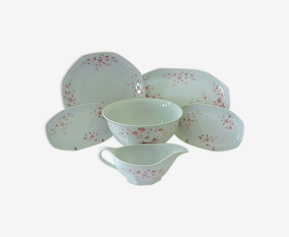 Ensemble de vaisselle de service en porcelaine de Sologne à décor floral |  Selency