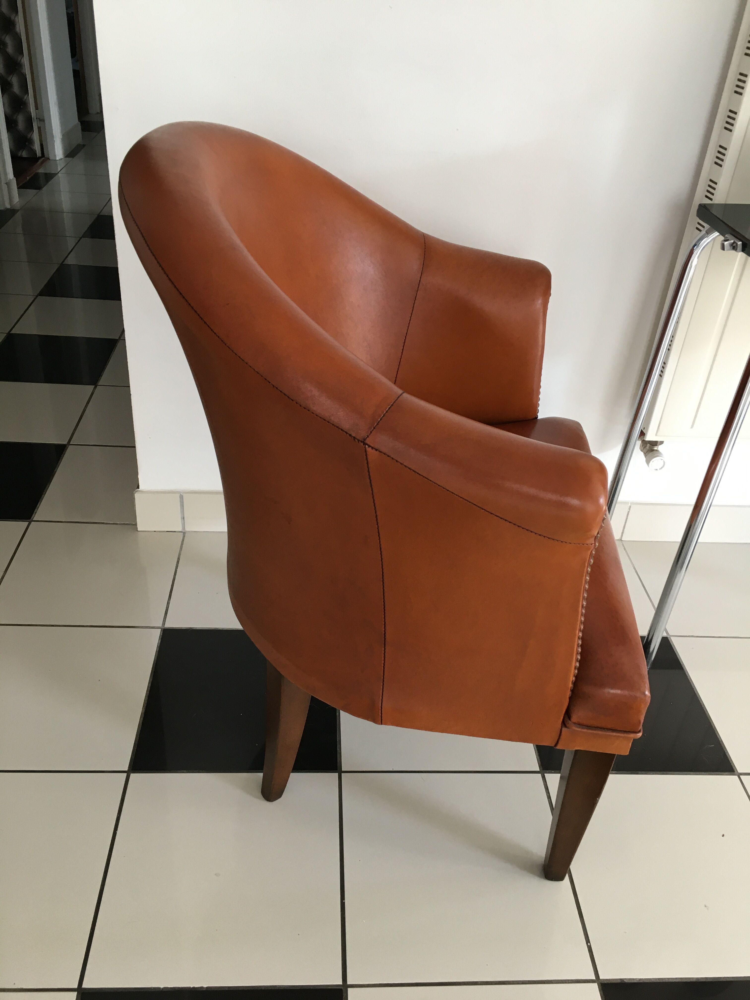 Leather club armchair