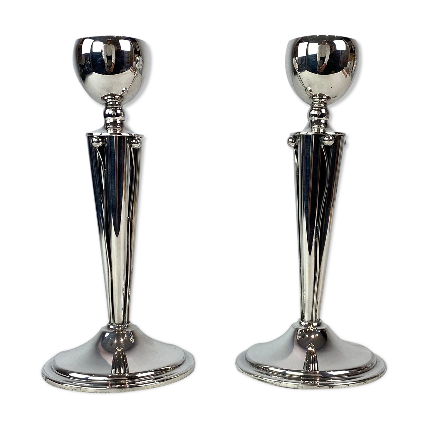 Set of candlesticks of hallmarked silver, 1920s