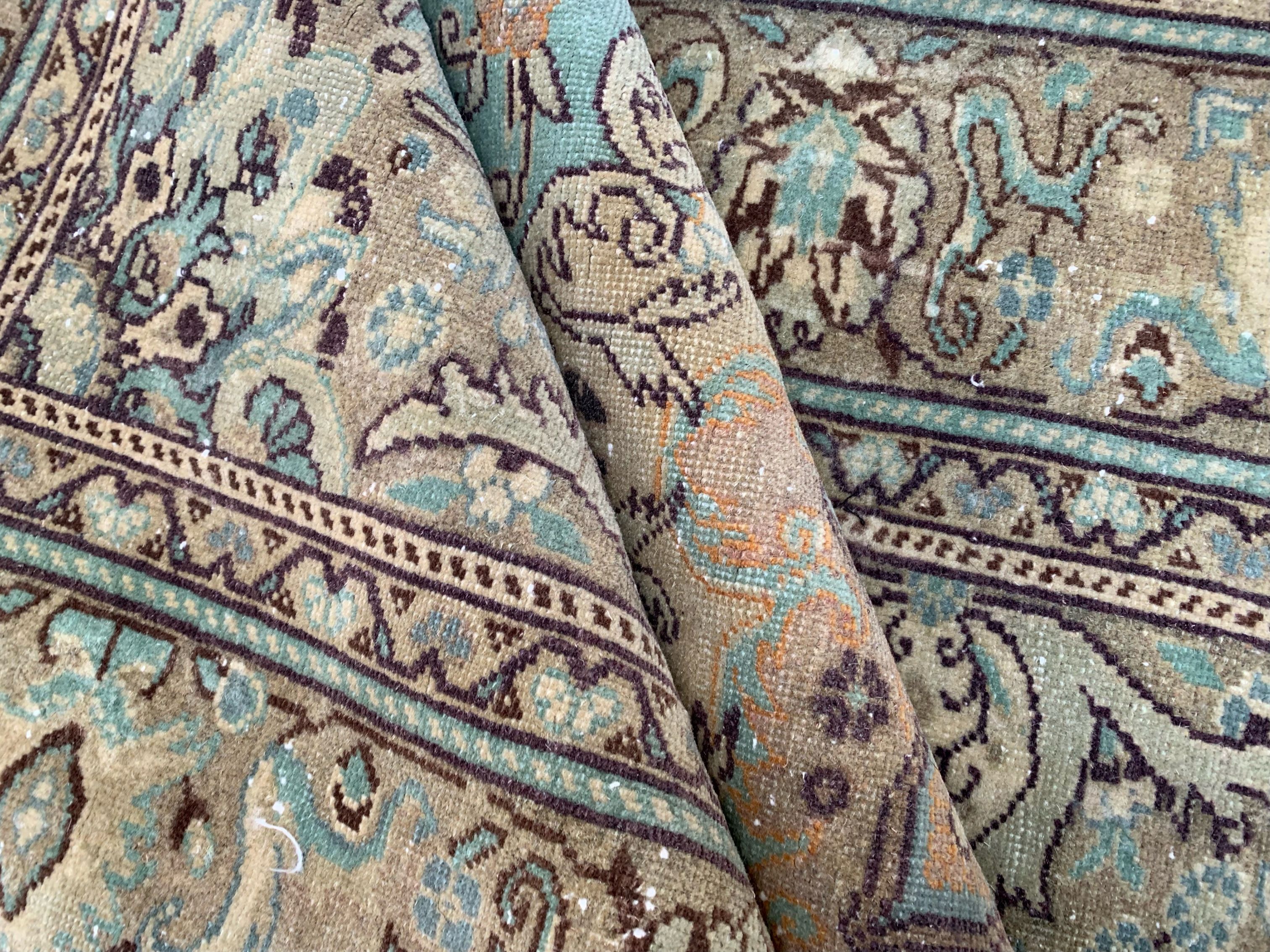 Vintage turkish rug 205x120 cm shabby carpet central anatolian medium