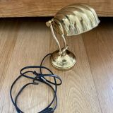 Lampe coquille en laiton art déco
