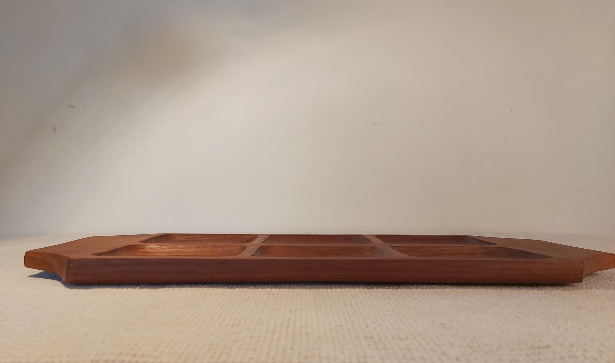 Scandinavian teak dish 60