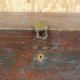 Ancien coffre en bois