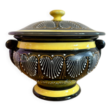 Quimper earthenware soup tureen - HB Henriot
